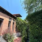 Oina Studio 21 Residence